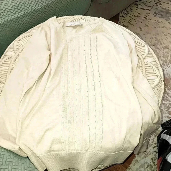 Loft Sweater - Picture 1 of 3